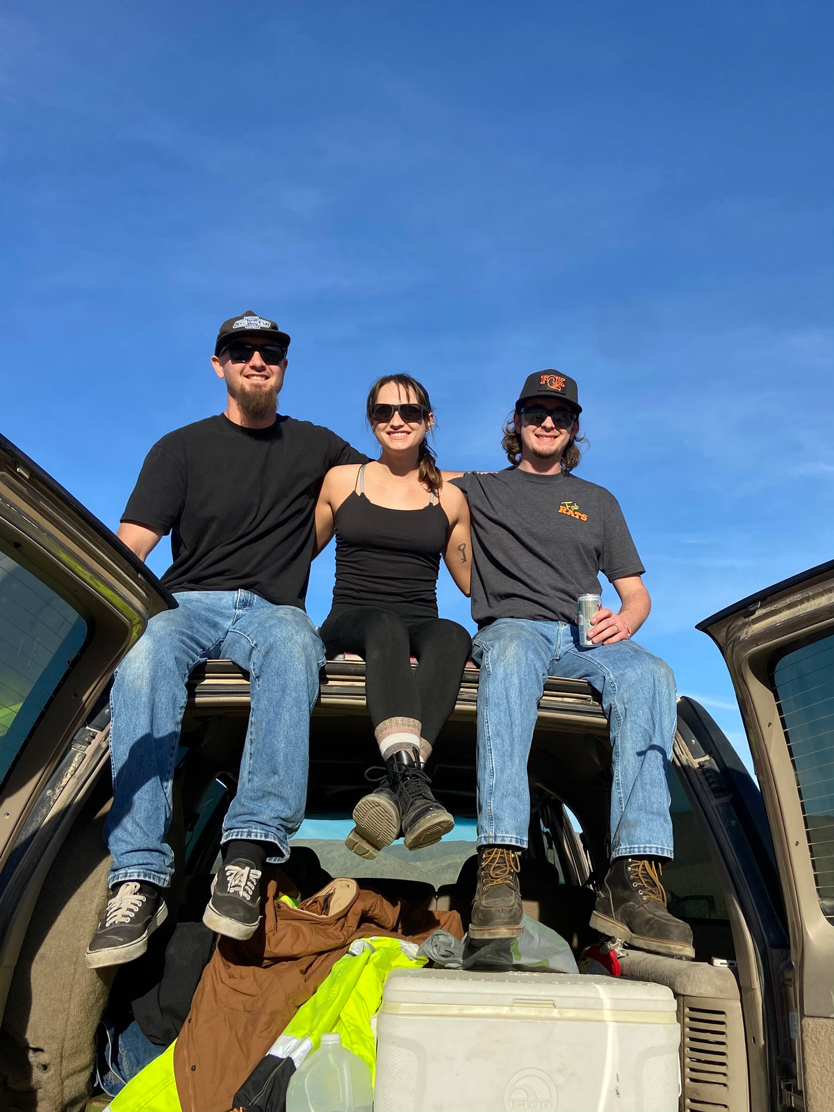 Siblings at the HAMMERS! Pictured from left: Grant, Rachael, and John Kee. Johnson Valley, CA.