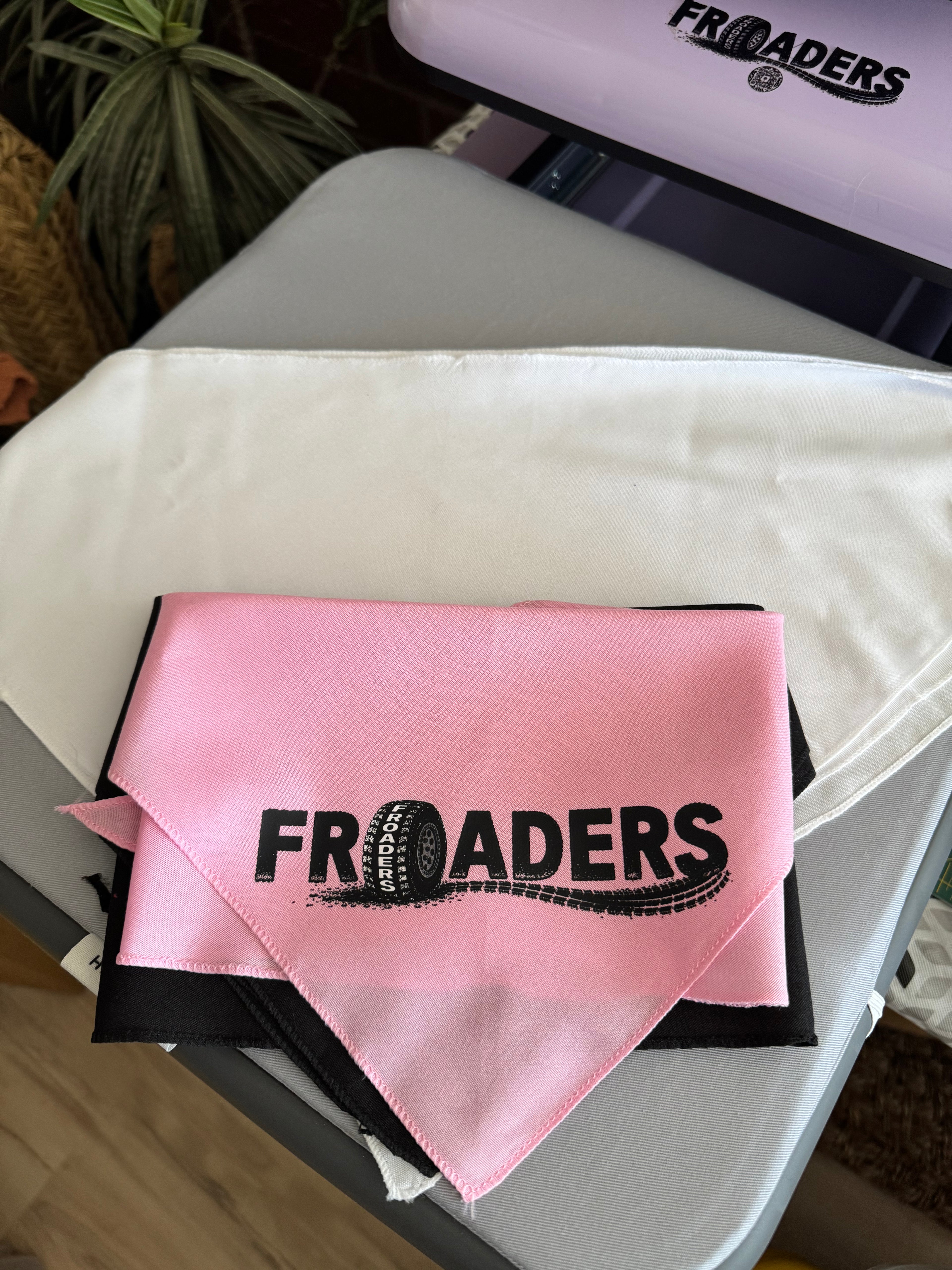 FROADERS Logo Dog Bandanas